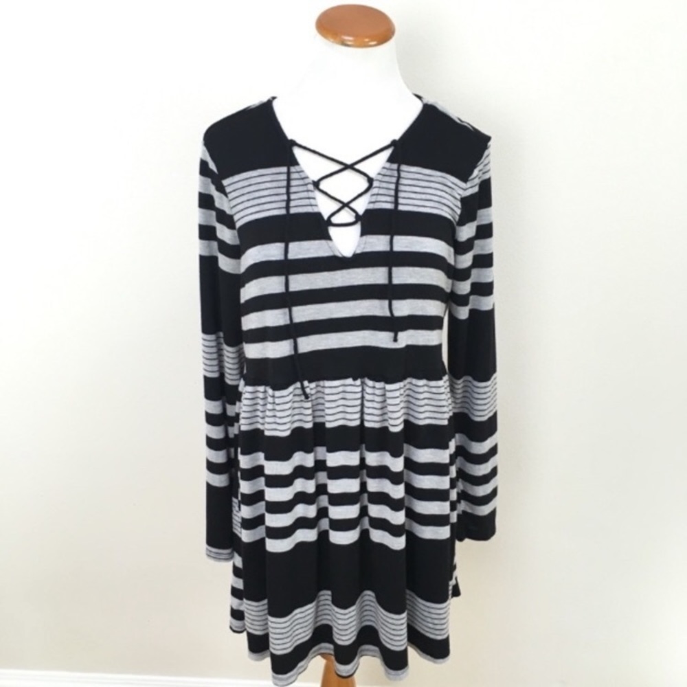 Fervour Modcloth Striped Tie Front Long Sleeve Dress Gray Black Women’s Sz XL